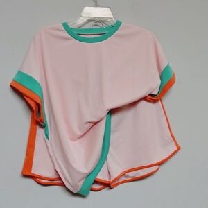 Ladies Casual Wear Beautiful Shorts Set Size XXL